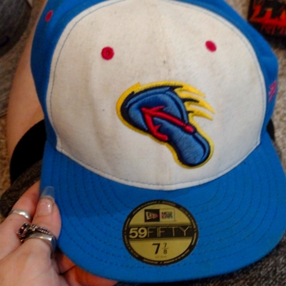 San Antonio Spurs flying chancla hat